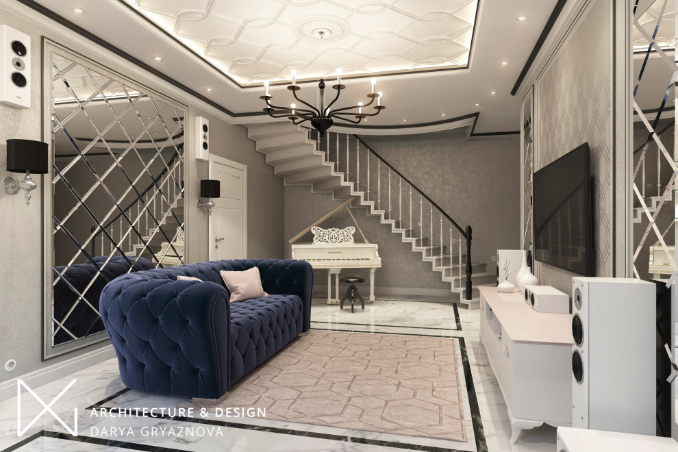 Гостиная. Вид на лестницу на второй этаж