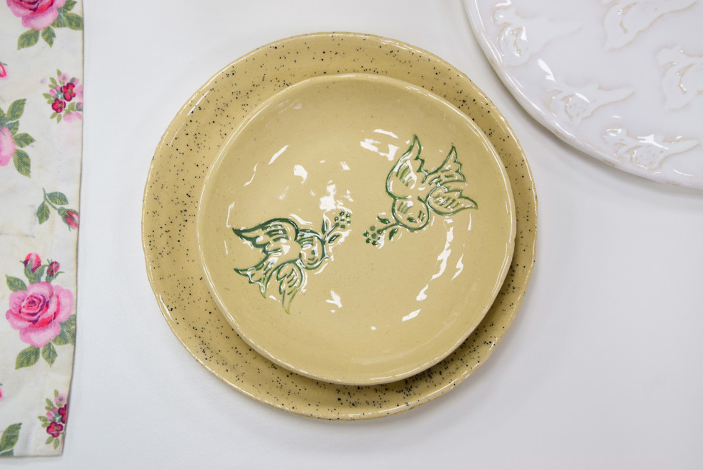 Портрет: Минимализм в глине от Ceramic Forest