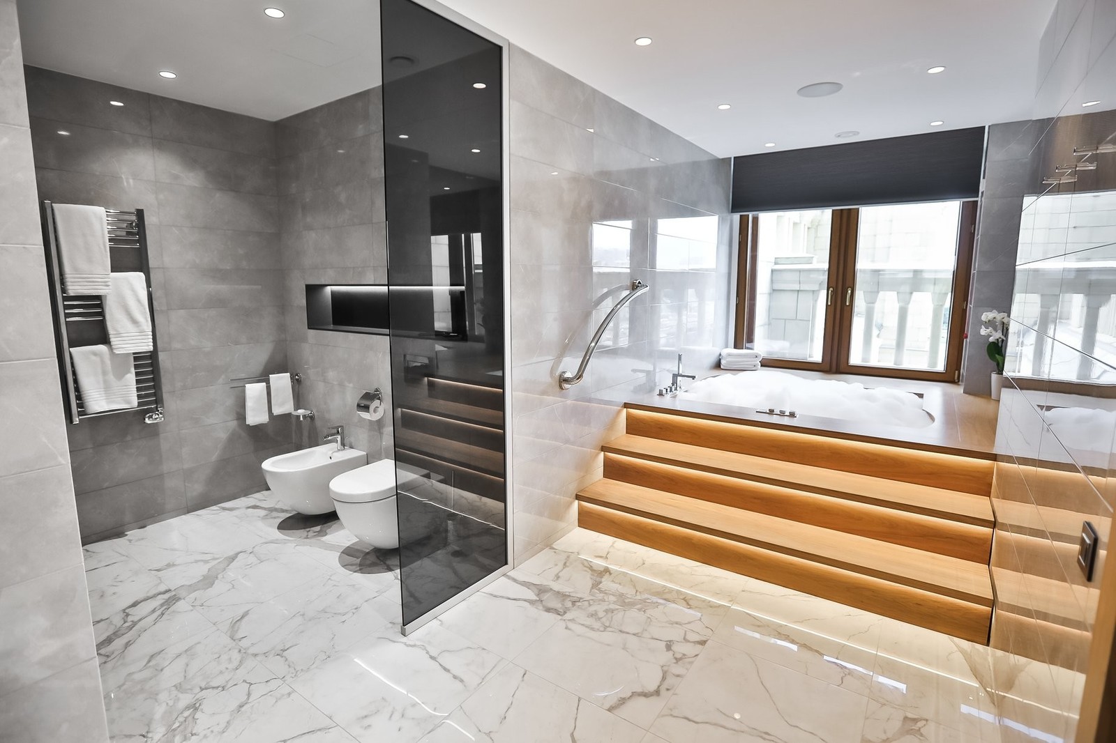 Обложка проекта: Maybach Люкс - Гостиница «Украина»