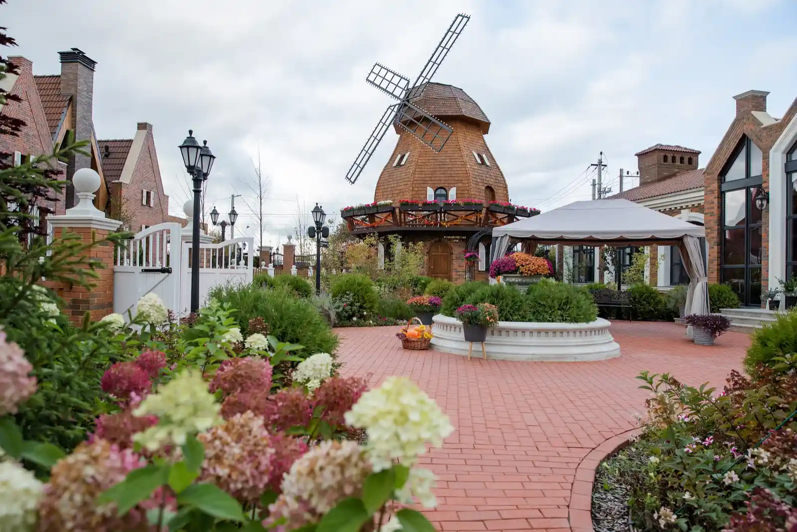 Обложка проекта: Дачные резиденции «ГАРМОНД»