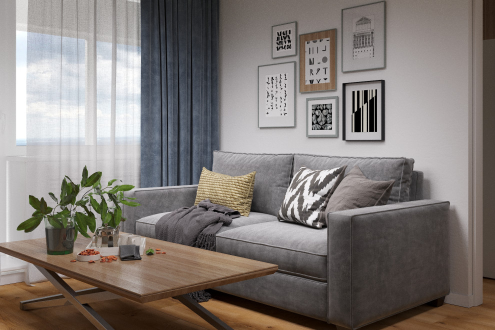 Молодая пара в ожидании чуда