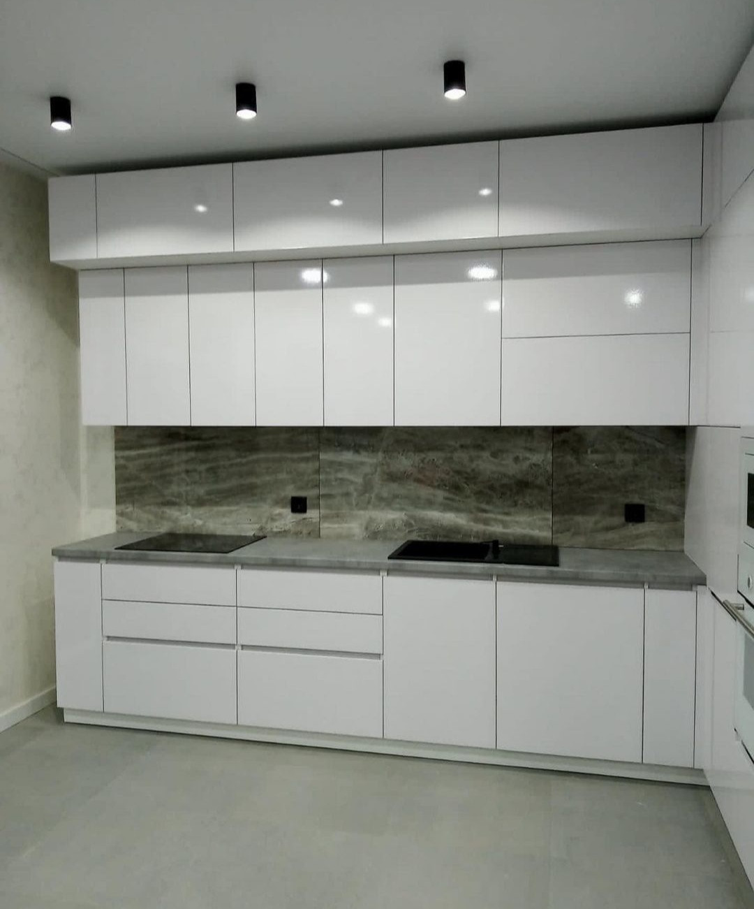 Обложка проекта: Современная кухня