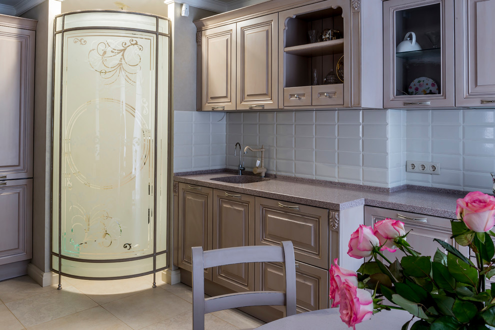 Двухкомнатная квартира в классическом стиле.