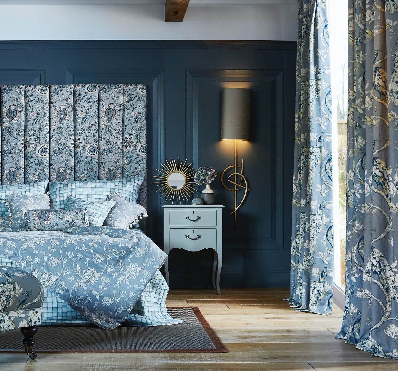 Обложка проекта: Наследие и элегантность декора в традиционном стиле