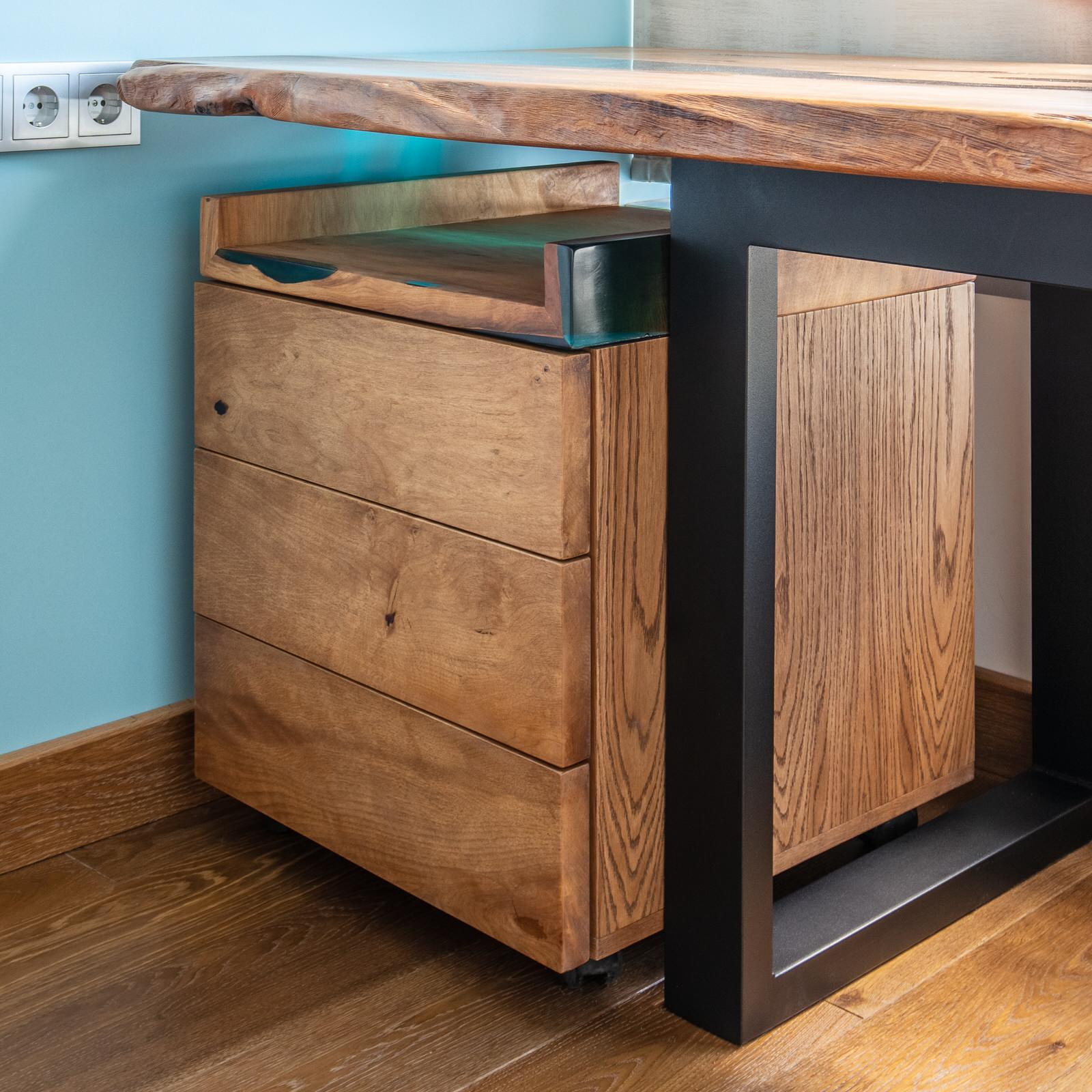 Рабочий стол "Zenit" by Hard MassiveСт