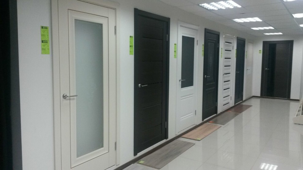 Ламинат и Двери