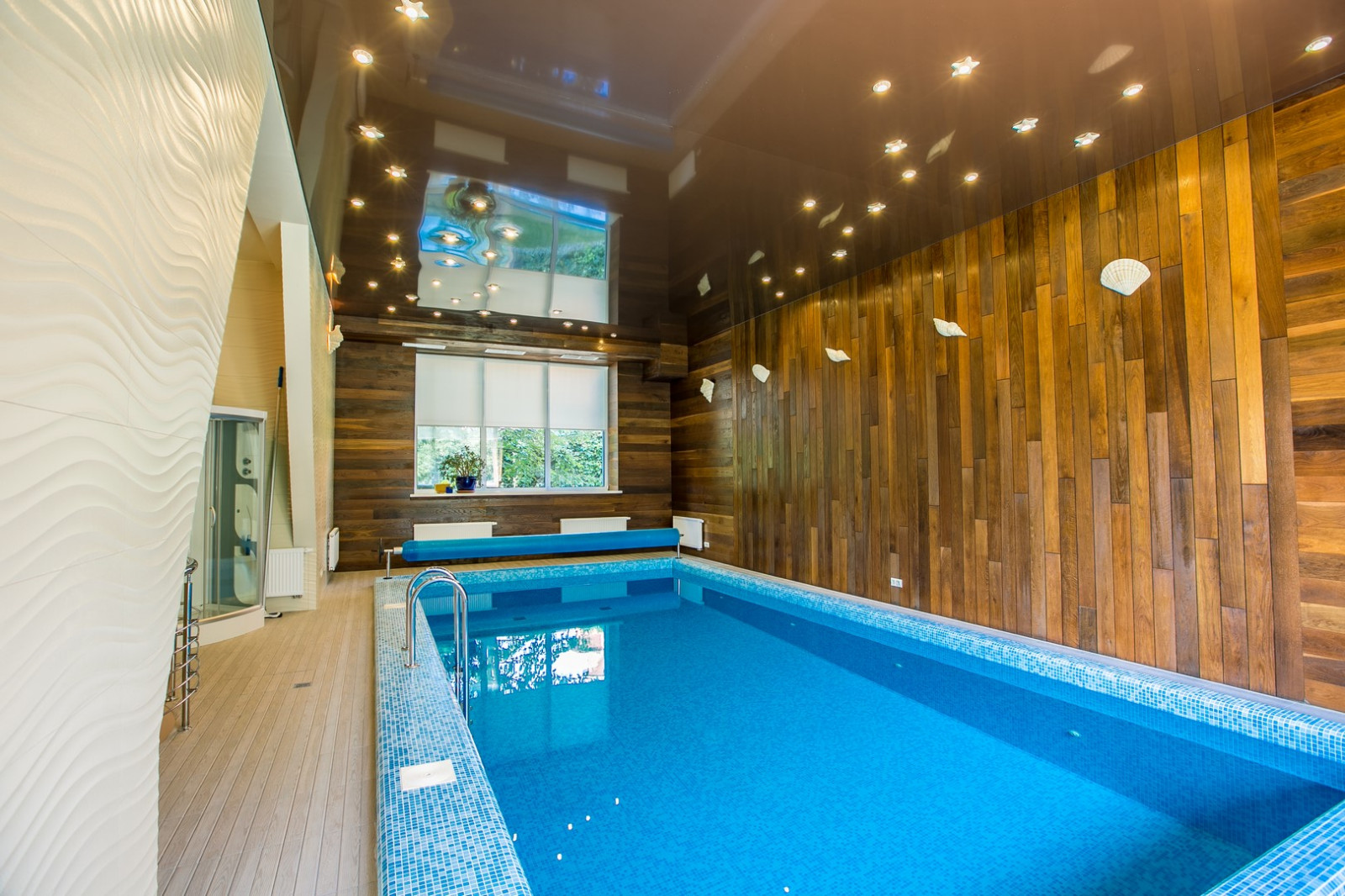 Деревянный дом из клееного бруса