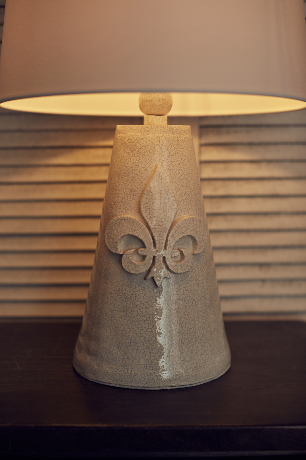 Обложка проекта: Настольная лампа "Лилия"