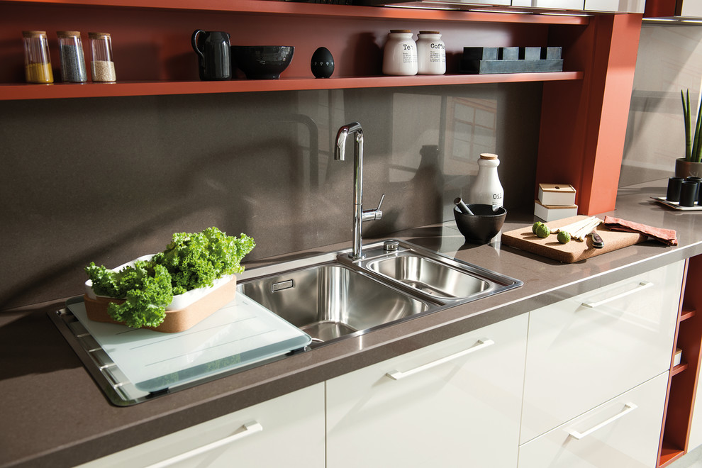 STRASS GLOSS | ARCOS SIGN