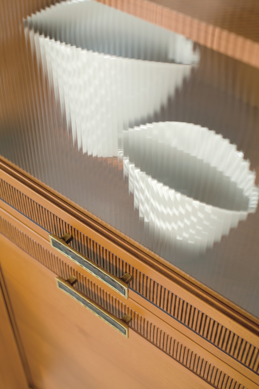 фасад со стеклом