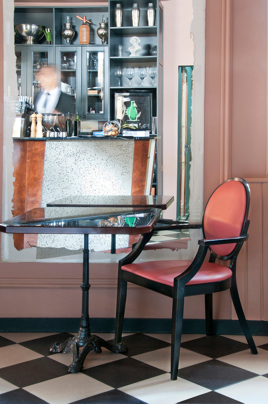 Цветная и фактурная метаморфоза  News Cafe в Минске