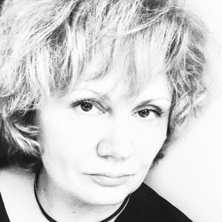 Елена Валова