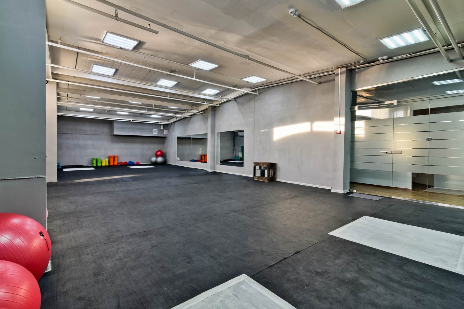 Обложка проекта: Интерьерные фотографии и Виртуальный тур по Фитнес клубу Green Fitness г. Омск