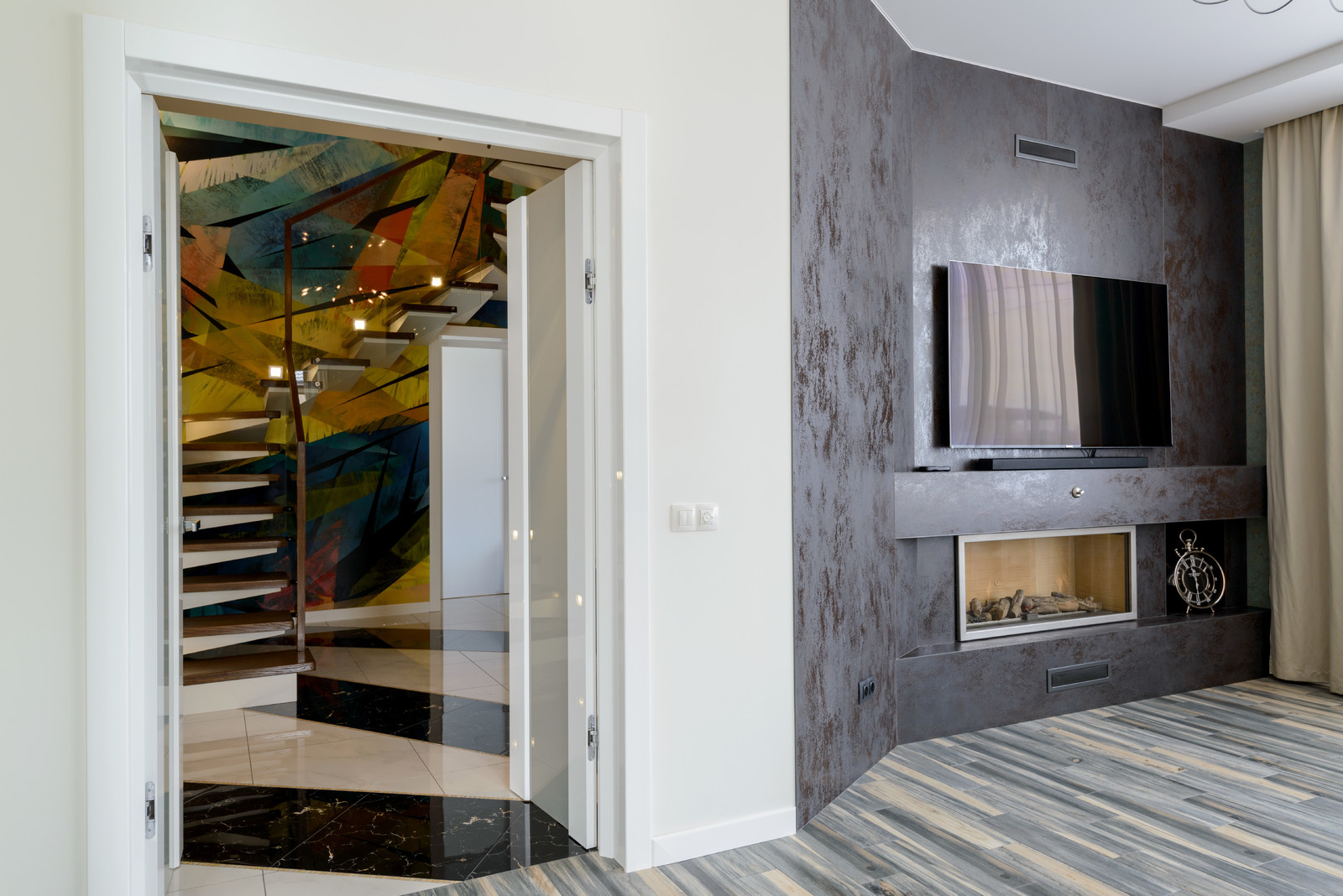 Дом с зайцем