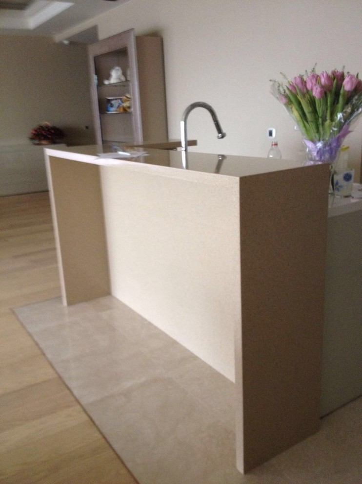 Столешницы из исскусственного камня