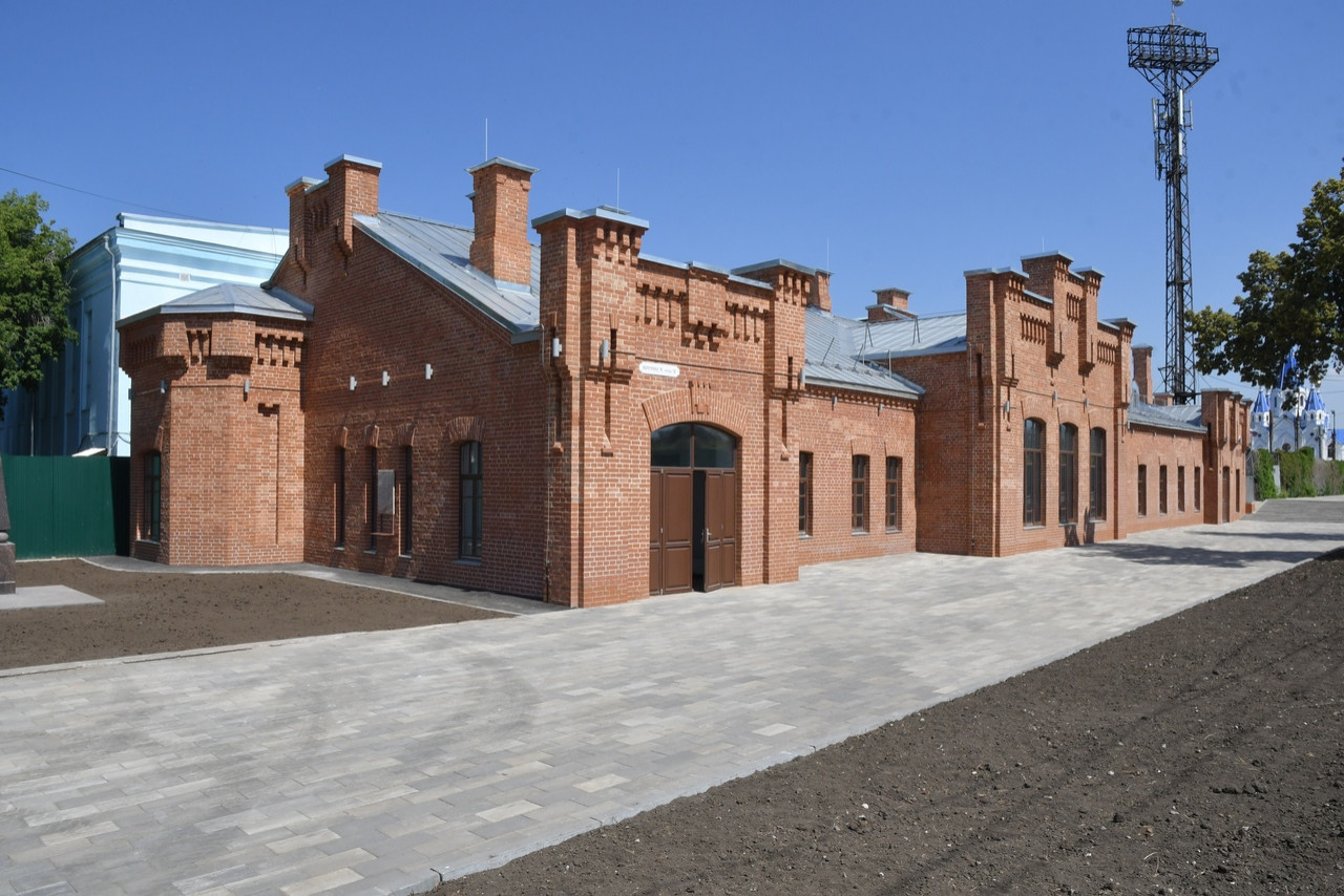 Обложка проекта: Реализованный проект Центр Фехтования