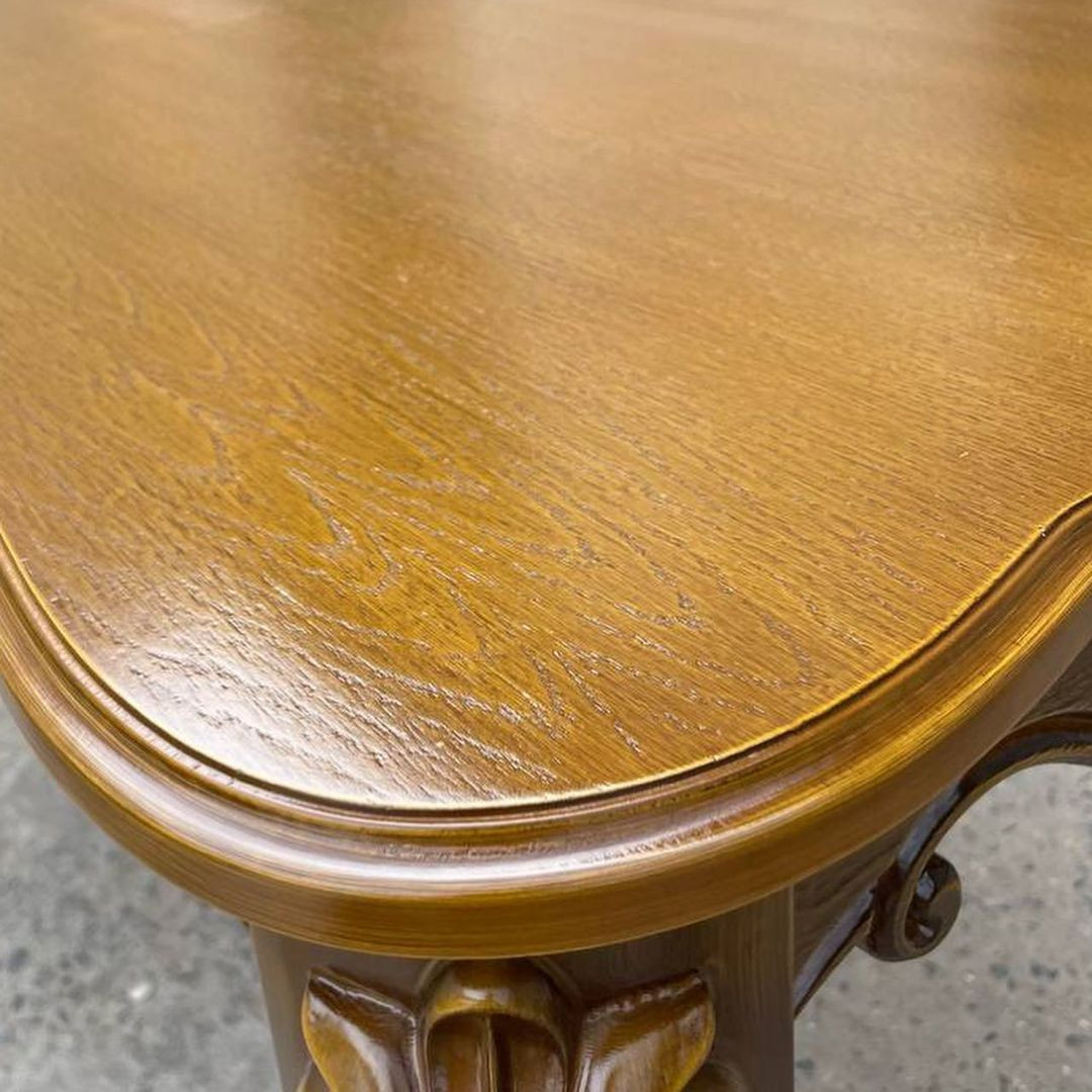 Стол из массива