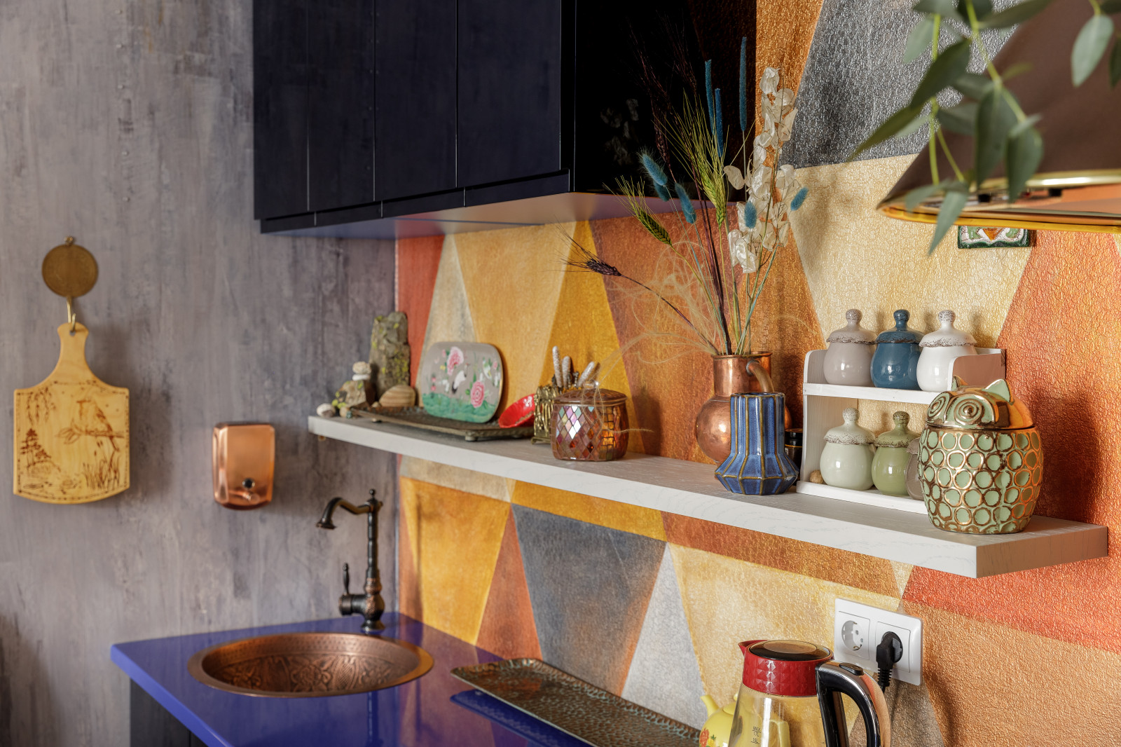 «Нарисованный дом» или Handmade interior