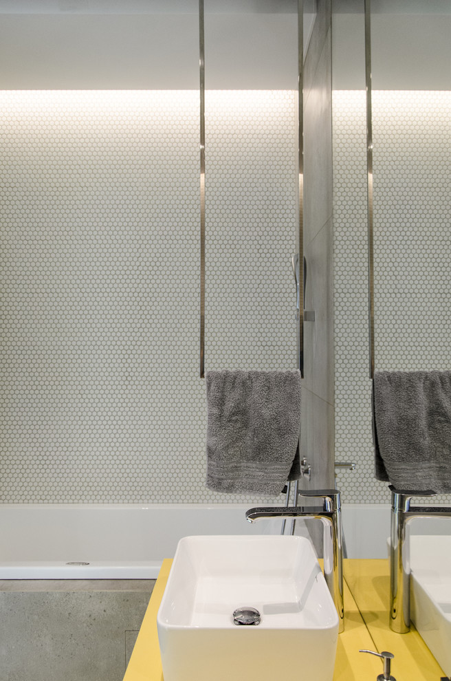 Строгость и немного озорства