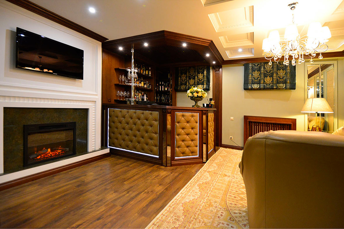 Обложка проекта: Бильярдная в загородном доме