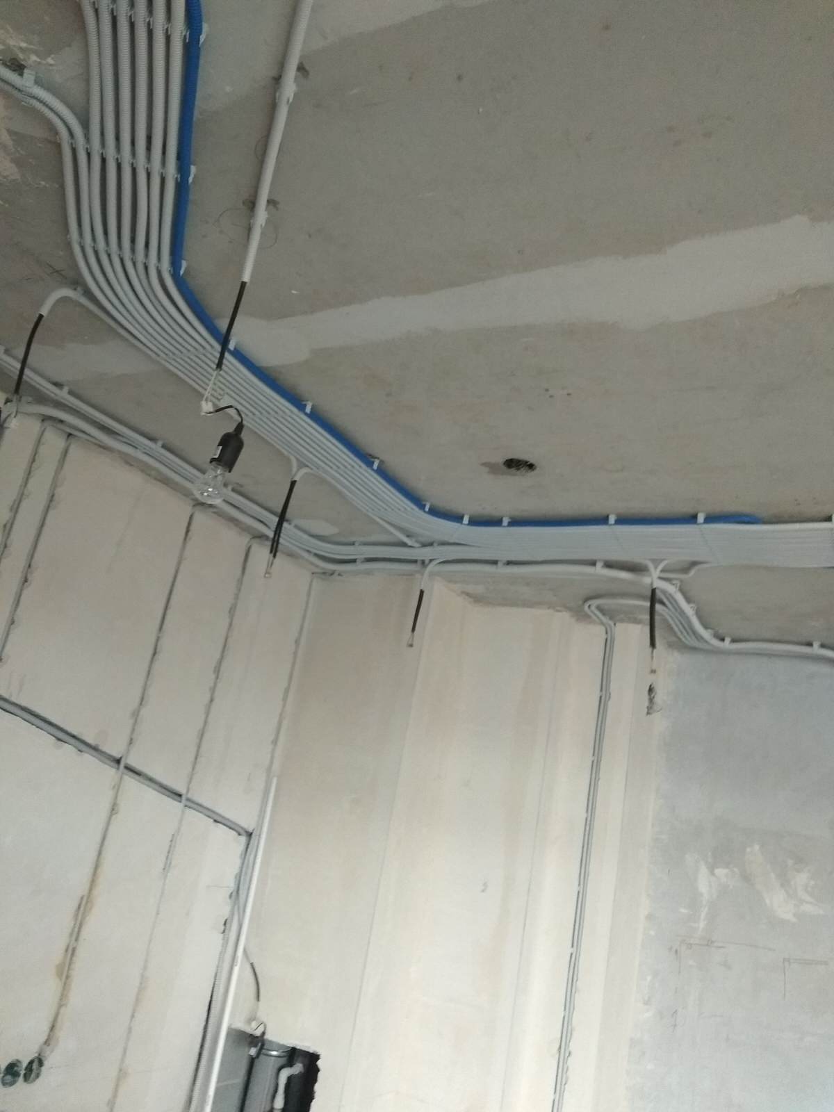 Обложка проекта: электромонтаж в 75м²