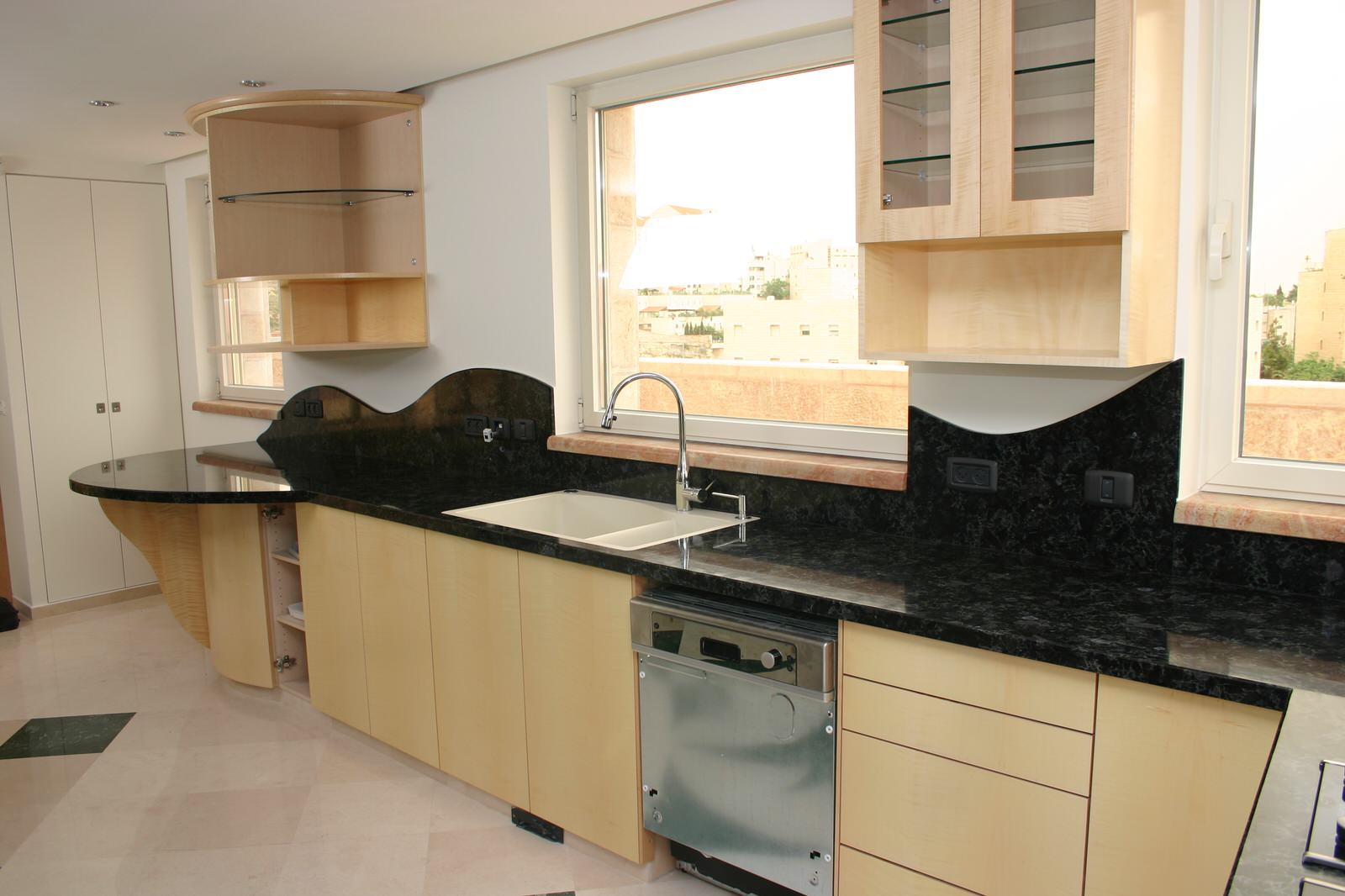 Кухонная столешница из гранита Volga Blue