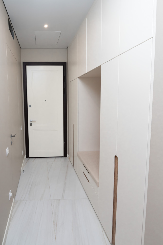 Гардероб и шкаф в прихожую в минималистичном стиле