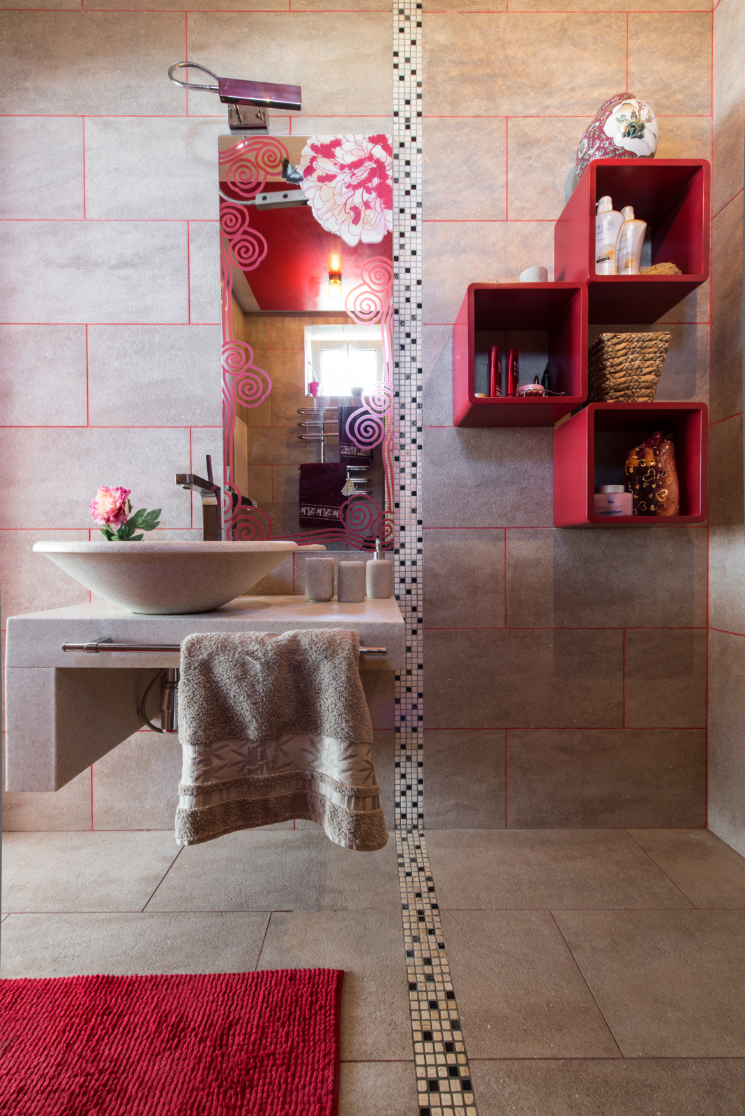 В ярких красках