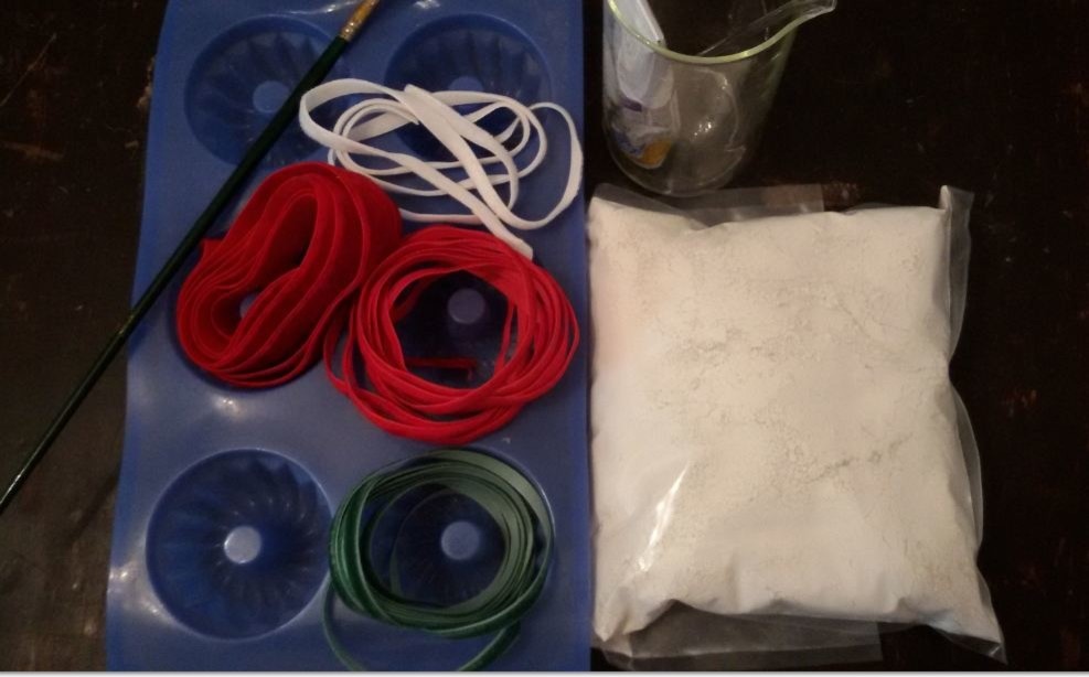 DIY: елочные игрушки из гипса своими руками