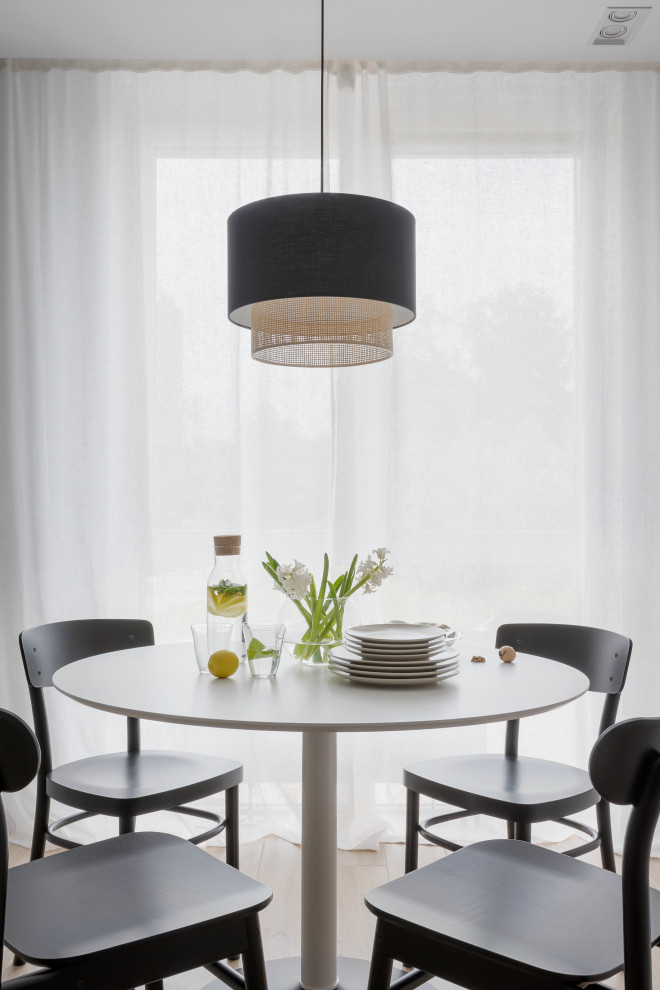 Двухкомнатная квартира, 77 м кв