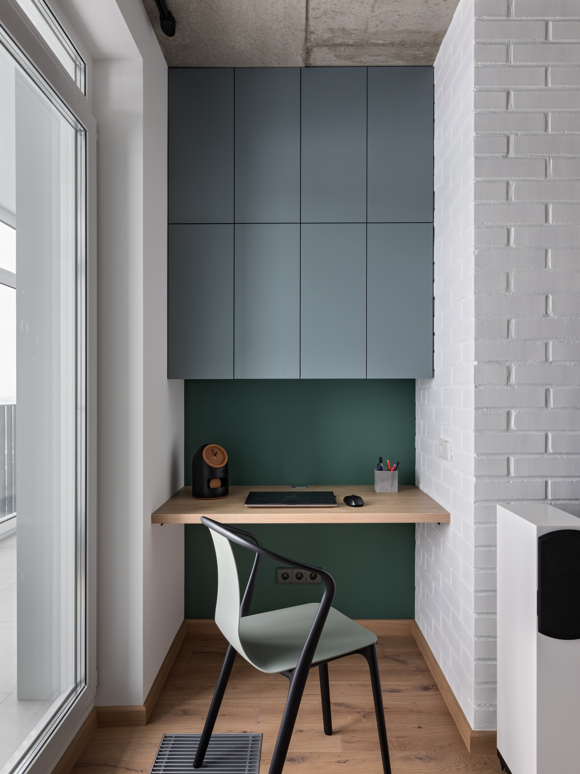 В гостях: Минимализм с акцентами на живопись