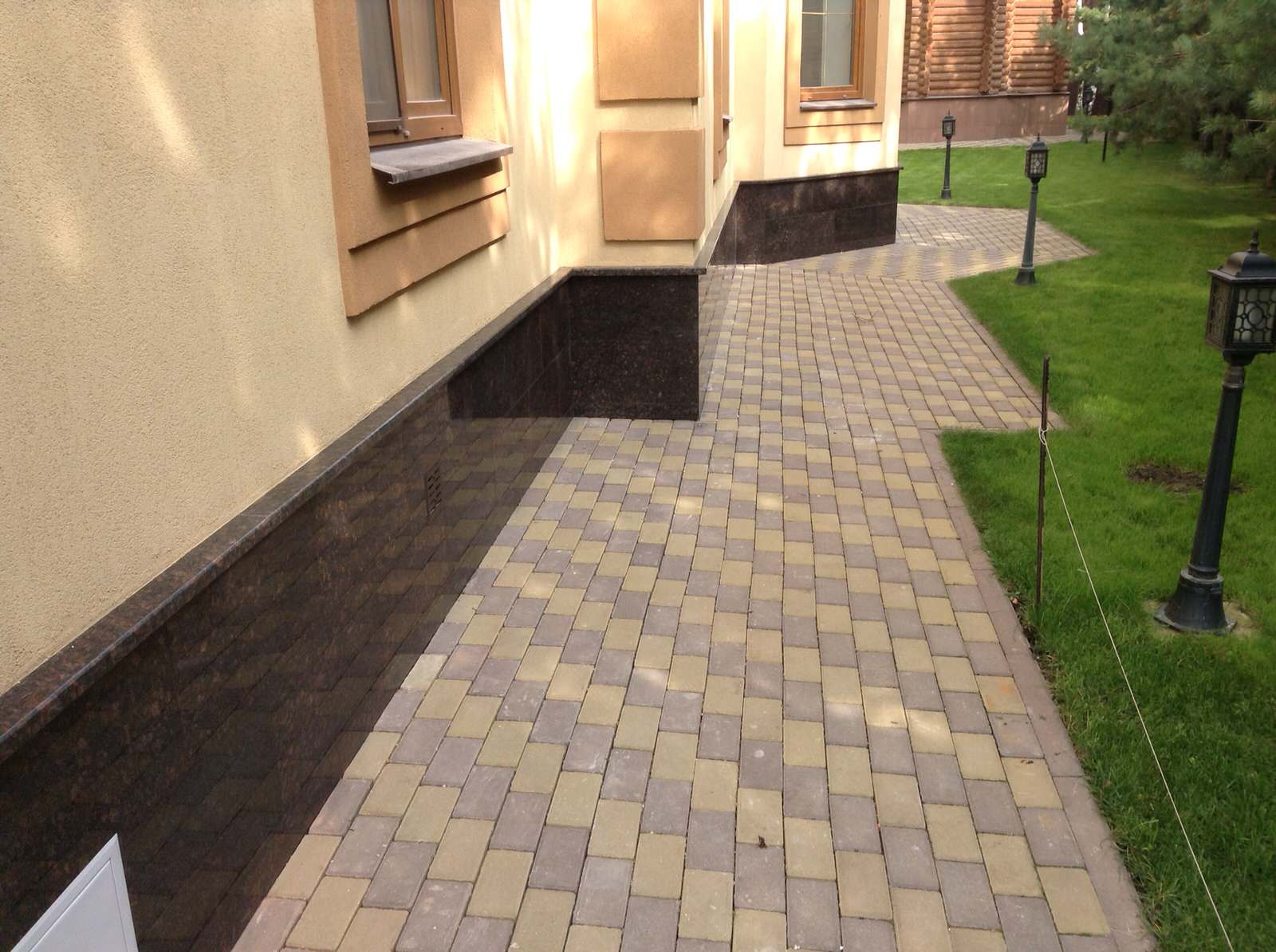 Обложка проекта: Цоколи из гранита