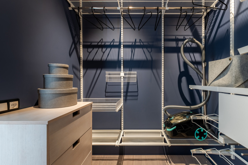 Спальня с портретом музы