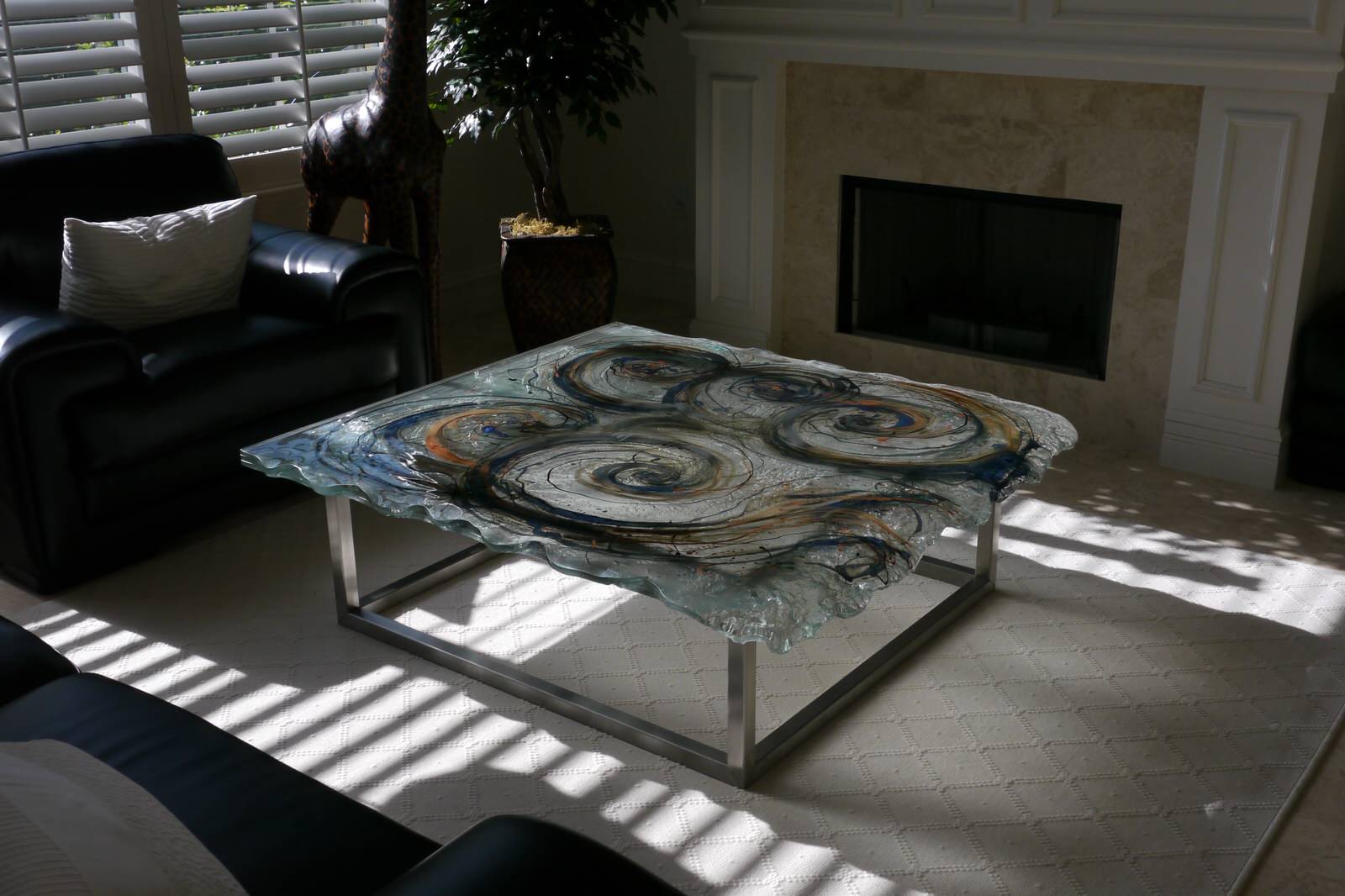 столы для переговорных, столовых, патио