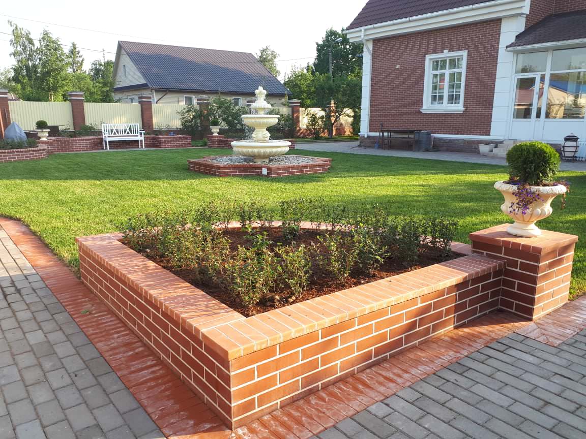 Классический фонтан в Стрельне