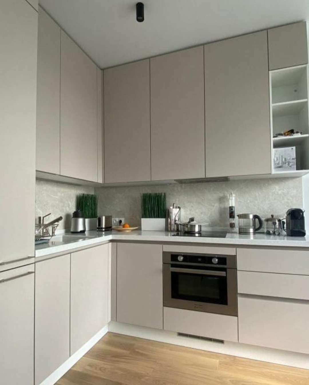 Елена Венгер