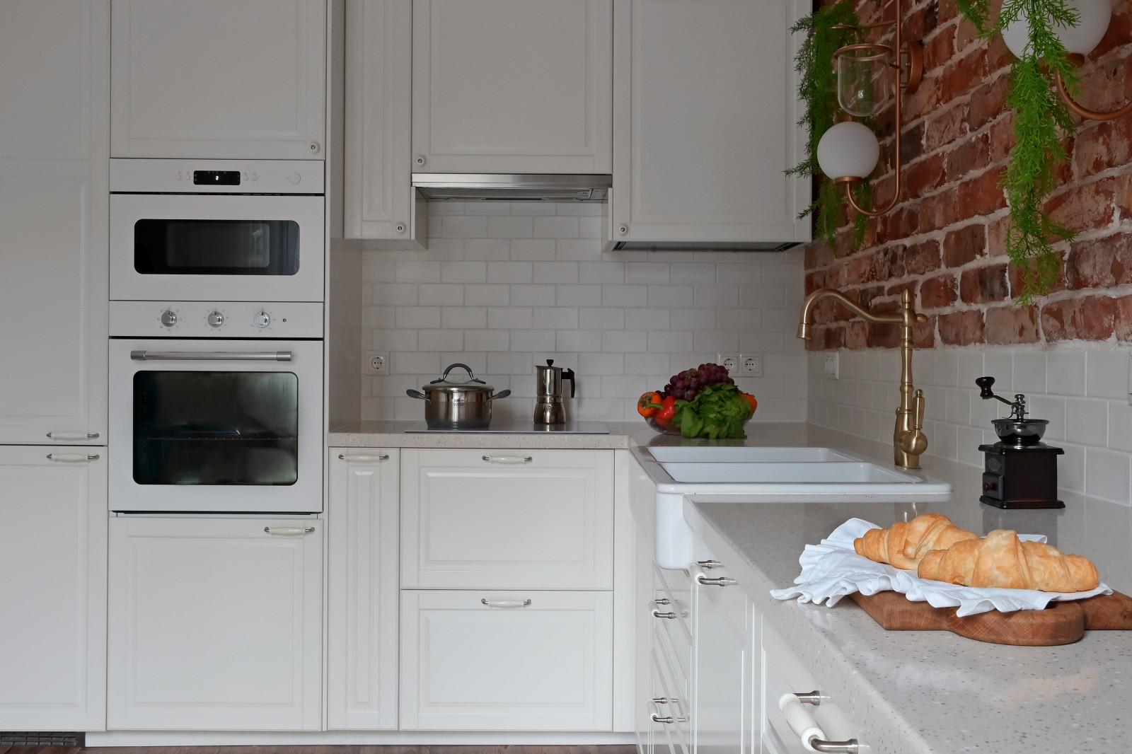 Просторная квартира с природными мотивами