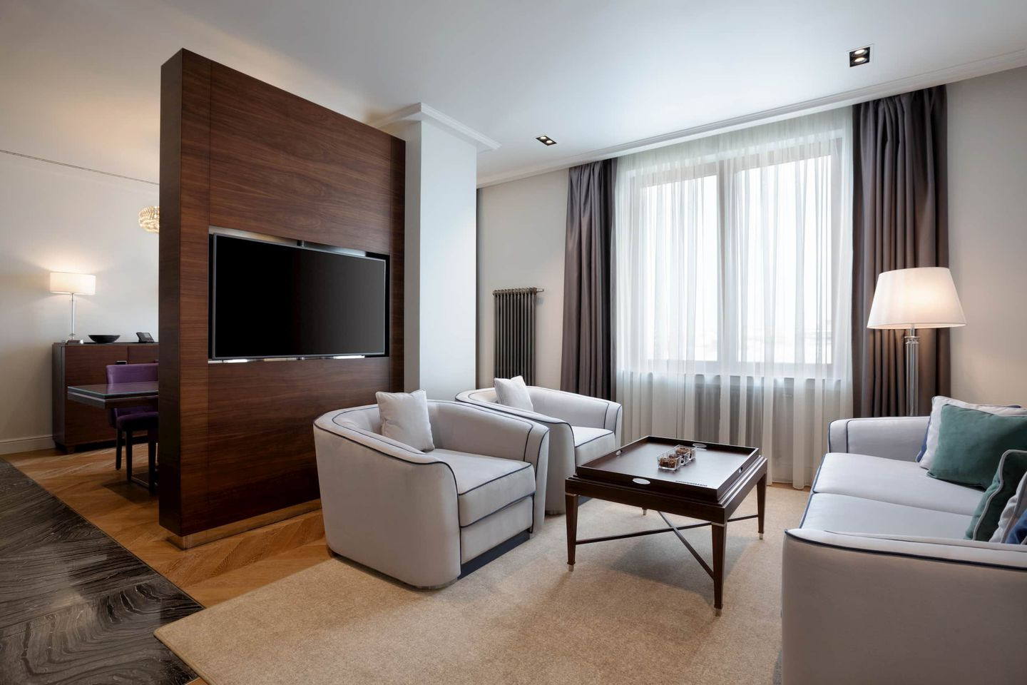 Обложка проекта: Резиденции Москвы