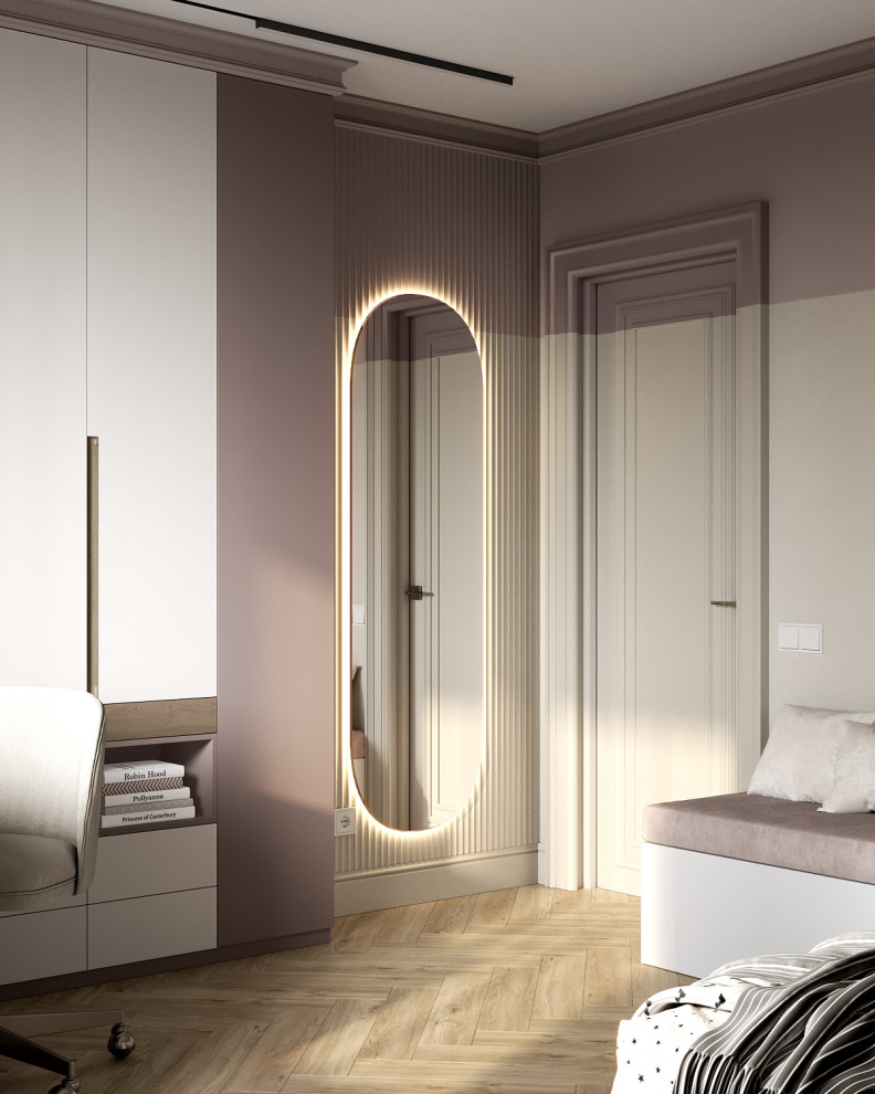 Neoclassical Apartment