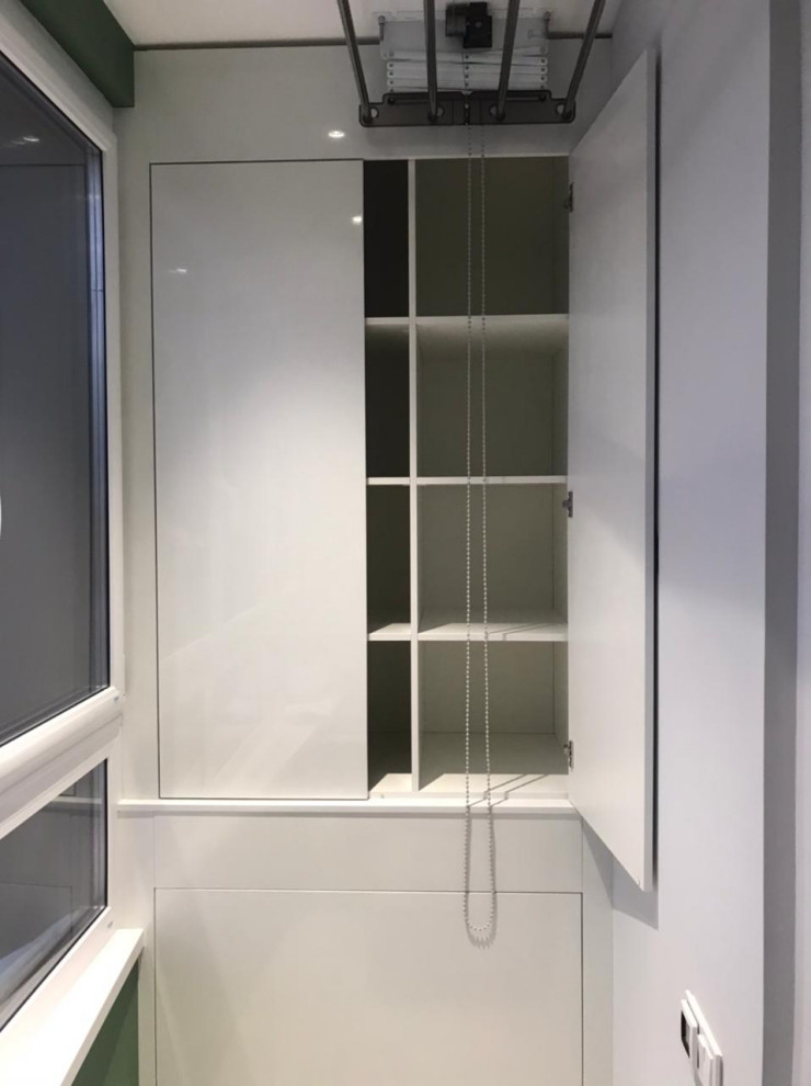 Обложка проекта: Система хранения на балконе