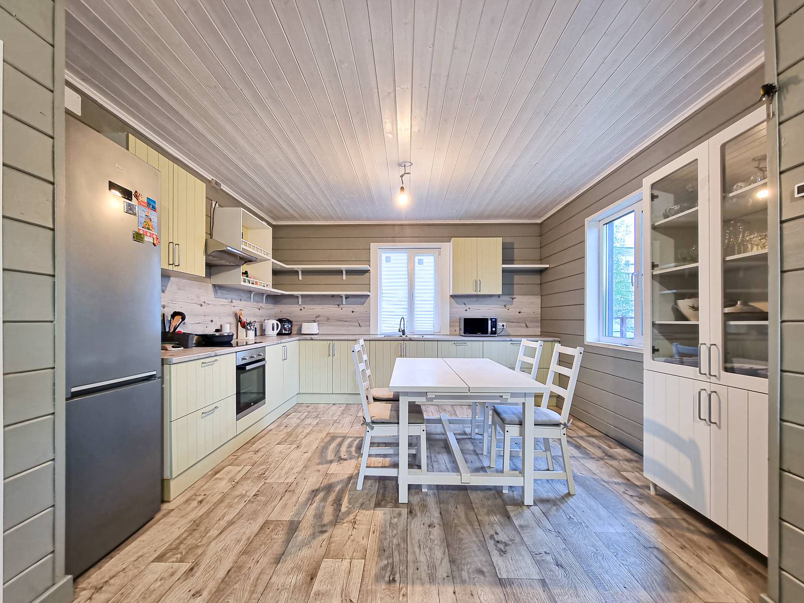 Обложка проекта: Проект реализован в частном доме (мкр. Лесной)