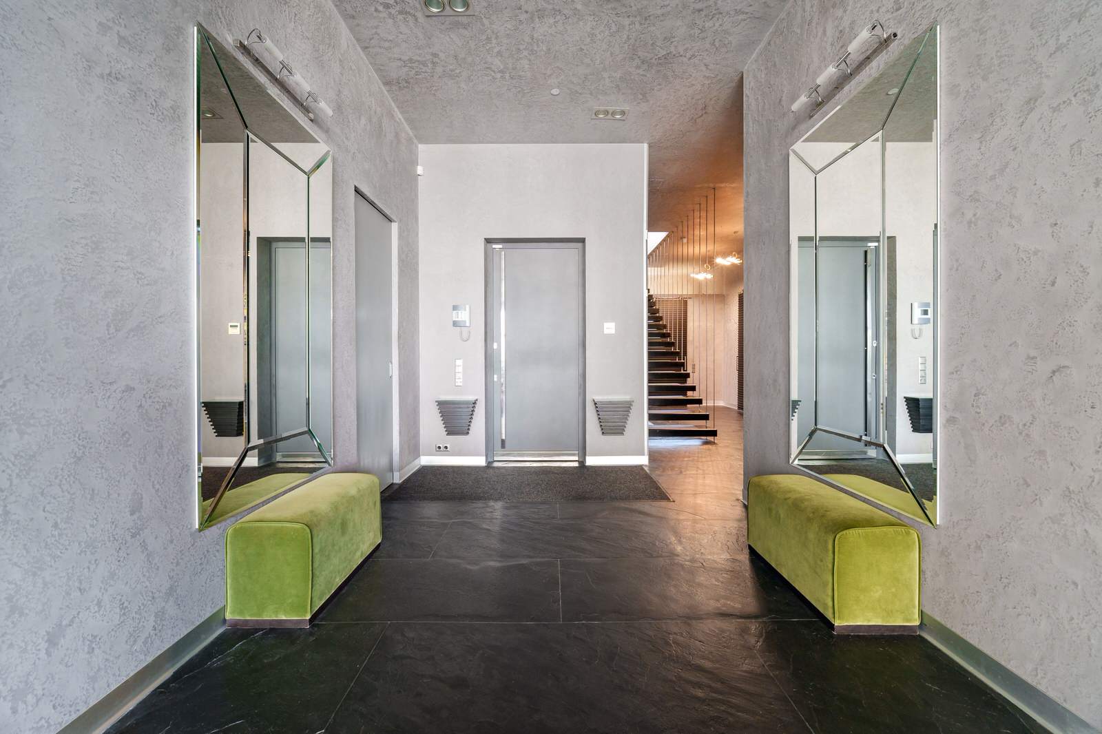 ЖК "Триумф": квартира с большой террасой