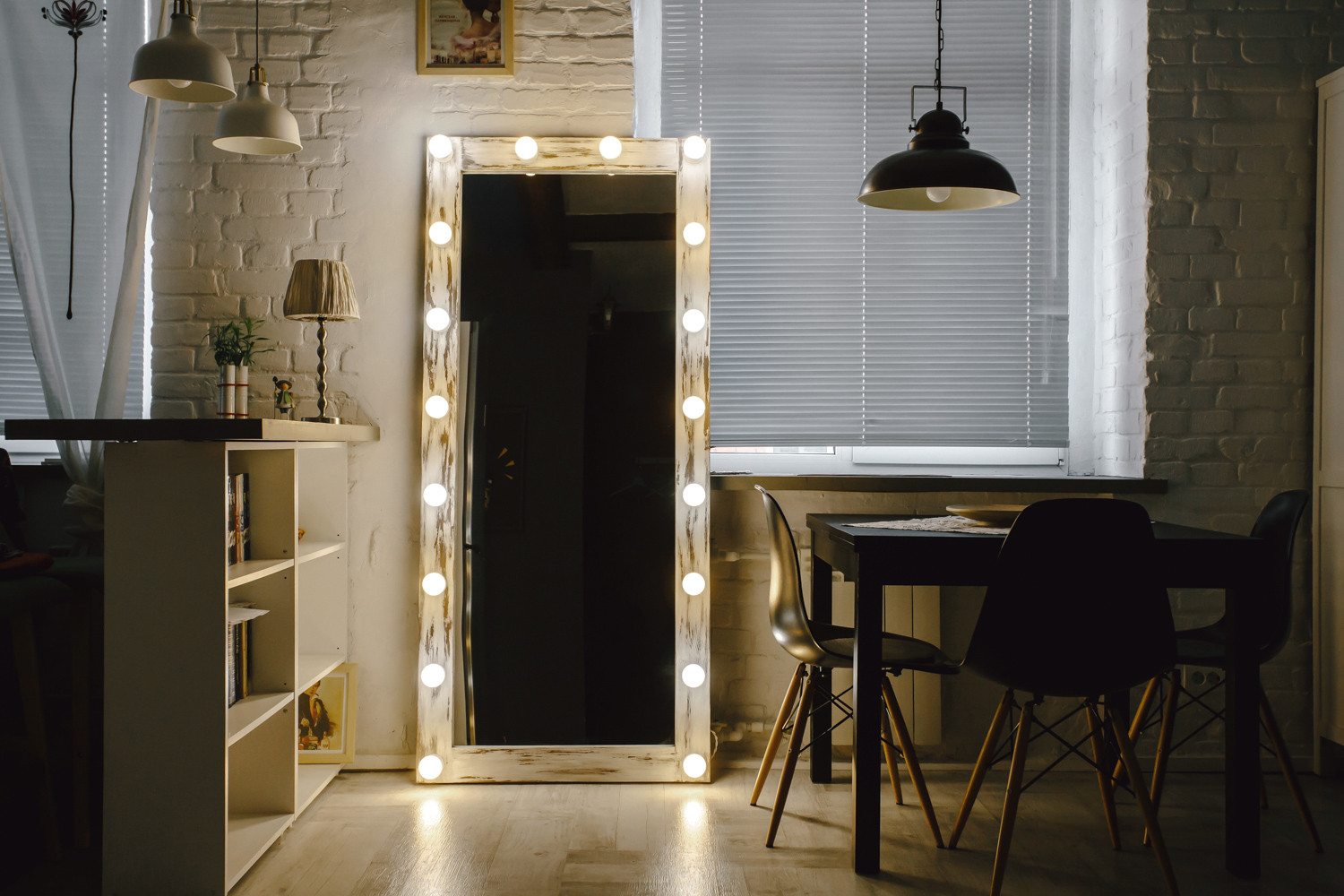 YOURLOOK - гримерные зеркала