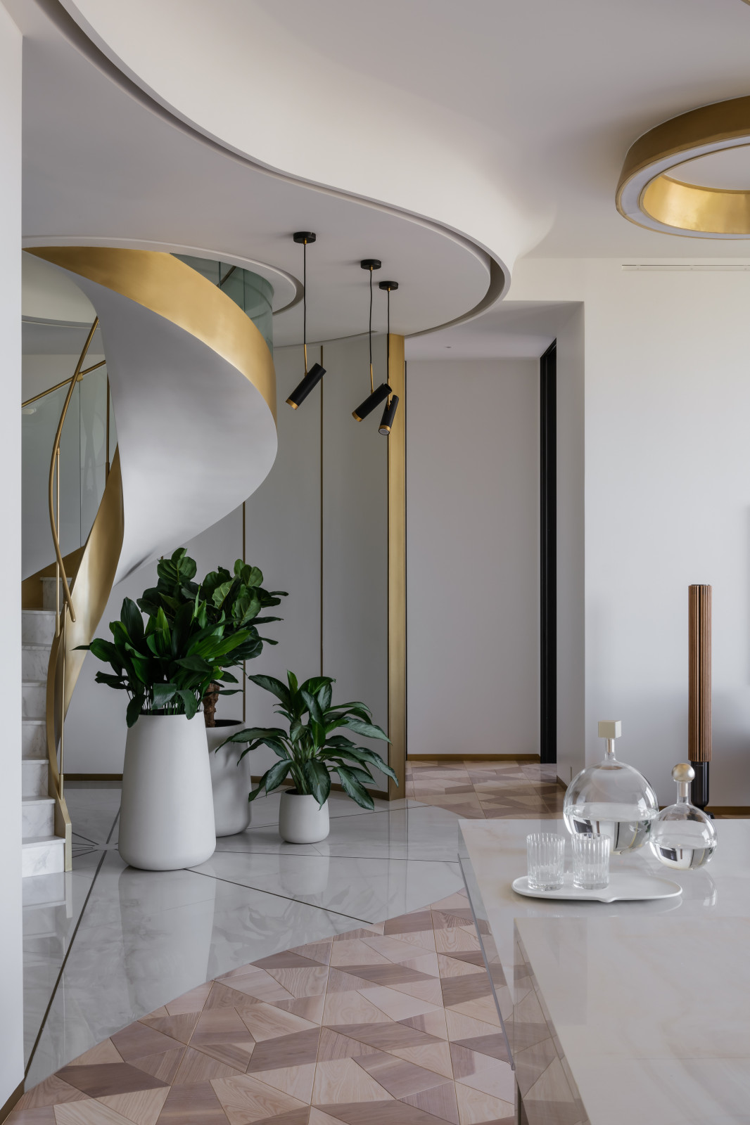 Двухуровневая квартира в центре Москвы 390м2