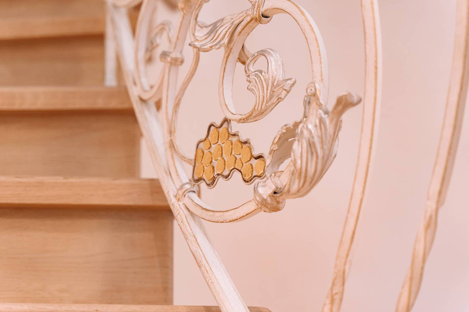 Проект 8 - Интерьер дома из дерева под ключ