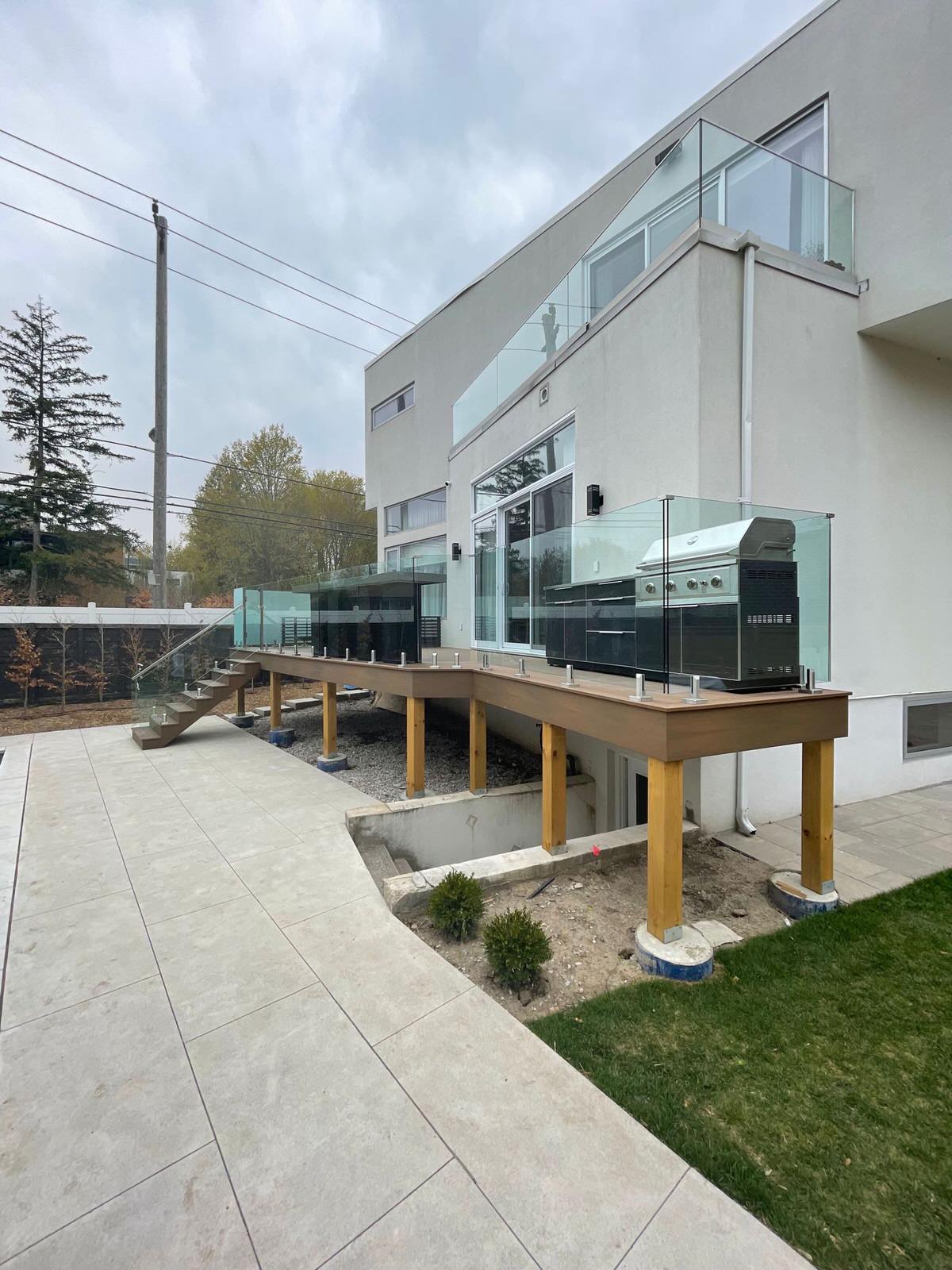 Обложка проекта: Frameless Glass Railings