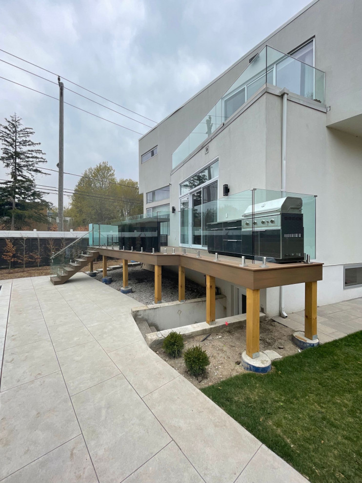 Обложка проекта: Frameless Glass Railings