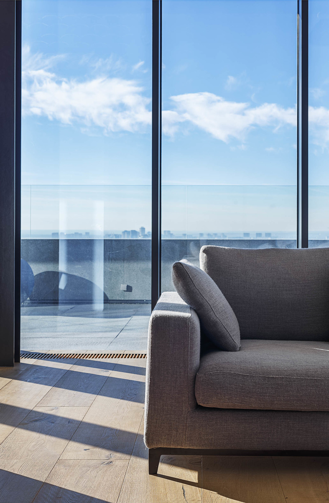 Апартаменты 905