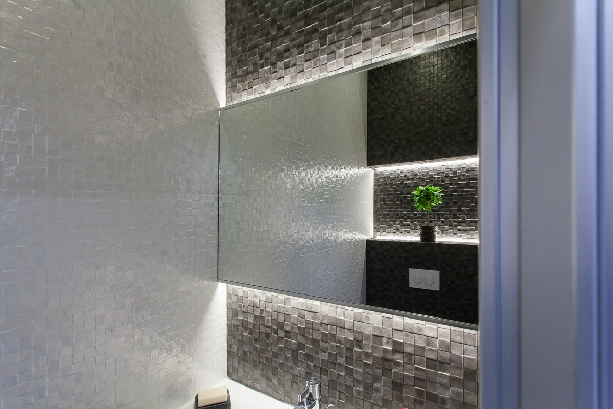 ПРОСТОРНАЯ КВАРТИРА СО ВТОРЫМ СВЕТОМ