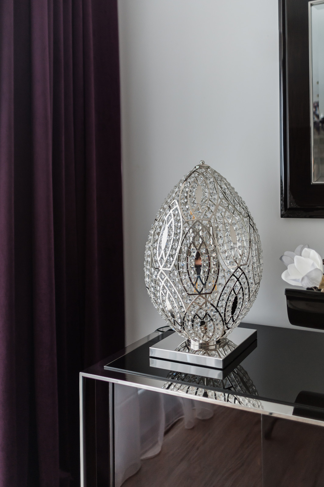 Дом с лошадиным бюстом